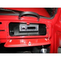 Guantera plástica para ocultar radio