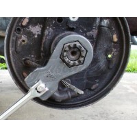 Llave impacto EMPI manual punta eje 46mm Kombi