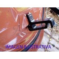 Separador inferior tapa motor Escarabajo 58-66 EMPI