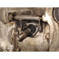 Guía rulemán de empuje 3 tornillos caja moderna